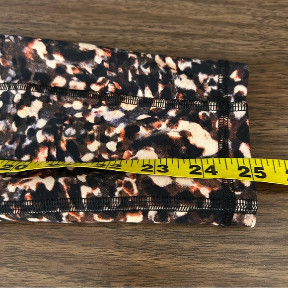 Lululemon Wunder Train High-Rise Crop 21" 4 - Picture 9 of 11